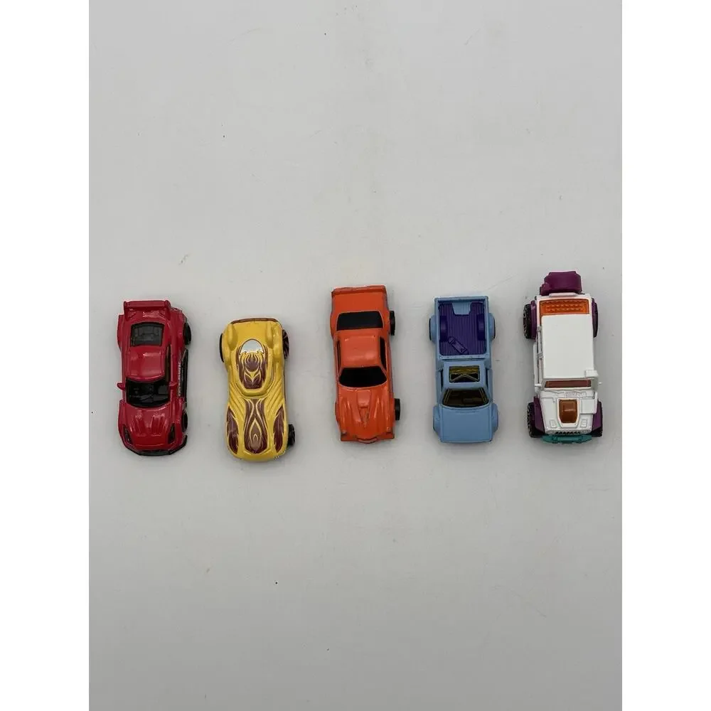 Vintage Hot Wheels Lot Of 5 Cars. FJ, Camaro, VW, Nissan GT And Howlin Heat.